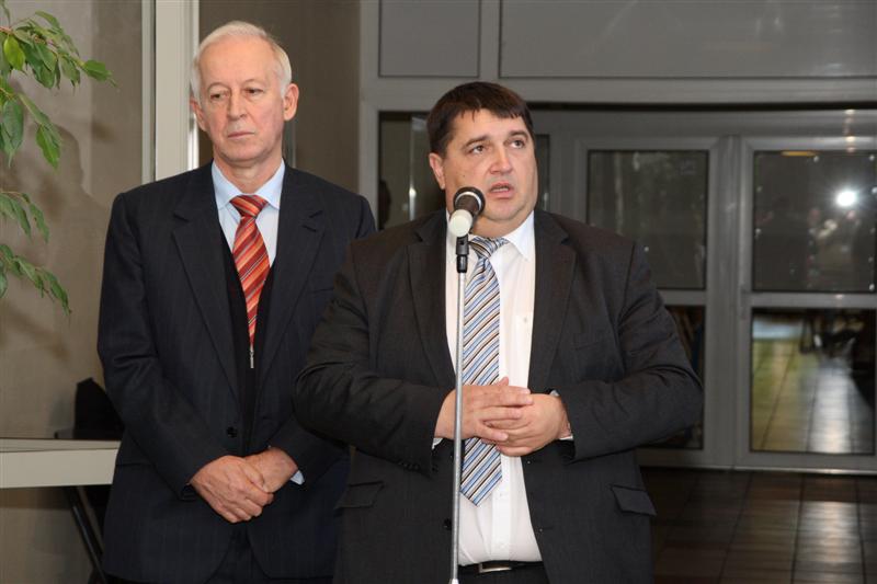 Balról: Dr. Bercsényi Lajos főigazgató-főorvos és Becsó Zsolt országgyűlési képviselő